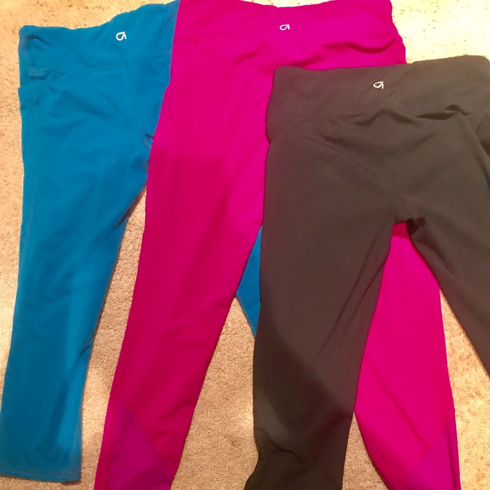 Lot of Gap Workout Capris
